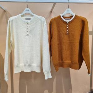 라티움 HC34 신축성좋은 뜨개배색앞반오픈진주단추니트 T2611sw11