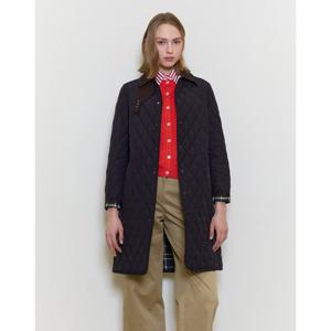 헤지스 여성 25SS 스테디셀러퀼팅네이비 클래식 롱 퀼팅 점퍼 WSJU5AC12N2