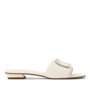 로저비비에 화이트 슬라이드 RVW81644920 91TC019