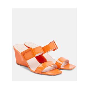 로저비비에 Belle Vivier 60 페이턴트 레더 웨지 뮬 P01140944