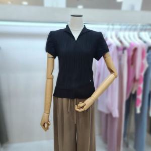 [잇미샤][잇미샤] 플리츠 모크넥 슬릿 블라우스(ITP8WBL021)_DG