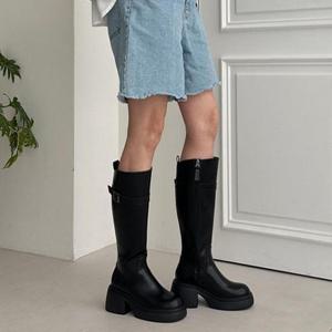 [디자이어로즈][디자이어로즈] 여성 가보시통굽 블랙 가죽롱부츠