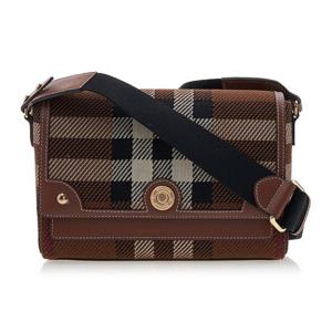 [버버리] 여성 체크 노트 크로스백 8049148 LL MD NOTE KNT A901