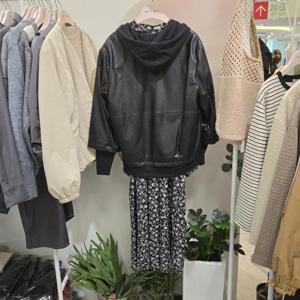 밀스튜디오 HC08 가죽후드자켓 LQ9LJR103