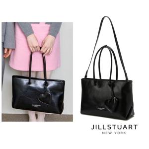 [질스튜어트] 블랙 글로시 레더 쇼퍼백 JABA4F761BK