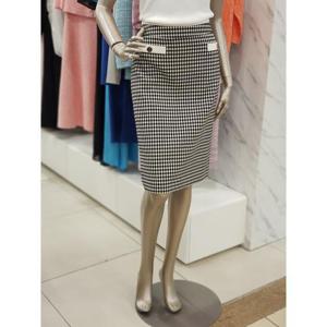 미니멈 세이브존01 체크패턴 트위드스커트 MXAAWS2080