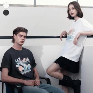 [게스]게스 공용 빅 디지털 프린트 반팔 T NP2K5493