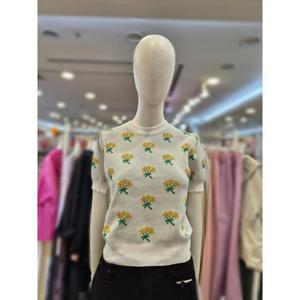 부루앤쥬디 세이브존03 부루앤쥬디 플라워 반팔 니트 AGBBRFPO014BA