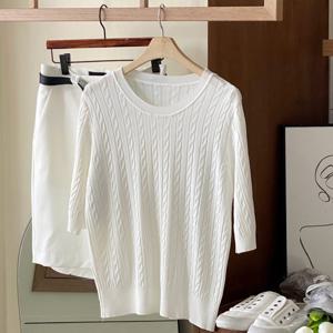 [샵앤]여성 라운드 케이블꽈배기 5부 니트 티셔츠 BONG-WKN-2298