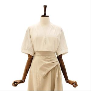 [나인스텝]진주 V넥 블라우스 N25NS5206