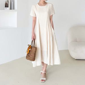 [한정수량] [모리스커밍홈] 시스루 잔체크 루즈핏 원피스_M2506OP057B