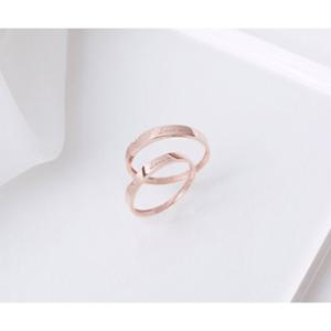 [로이드] 레터링 Love Me 남성 골드 반지 커플링 LRM19011T