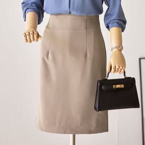 [한정수량] [커스텀에이블] [55~77]기본 다크 H라인 스커트_T2508SK044C