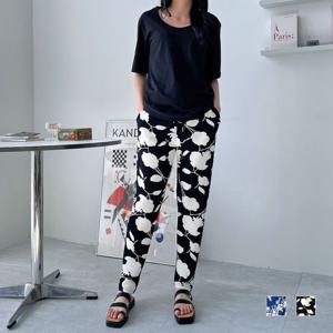 여자봄바지 체스티 플라워 엠보 와이드 팬츠 SD-230409