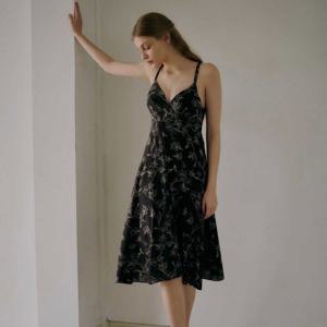 비너스  라인드로잉 플라워 패턴 풀슬립(OFS5955)