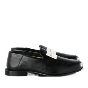 지방시 블랙 양가죽 스퀘어 토 로퍼 BE2028E2EM 001