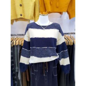 밸리걸 세이브존03 [밸리걸] 보트넥 루즈핏 단가라 니트 816880