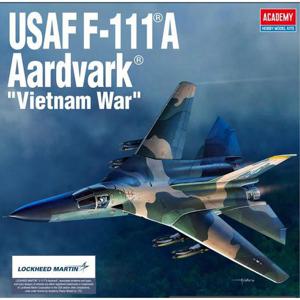 아카데미과학 프라모델 미공군 F-111A 아드바크 베트남전 (12360)