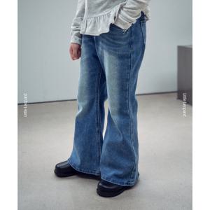 로아앤제인 플레어 데님팬츠RJ25WJE01BL