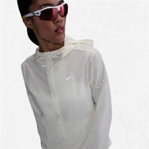 나이키 스위프트 여성 리펠 패커블 러닝 재킷 HQ0651-133 2530711