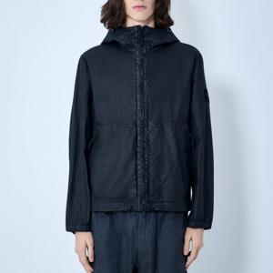 26 SS 스톤 아일랜드 와펜 패치 크링클 텍스처 후드 집업 자켓 L1S154100053 S0069 V002