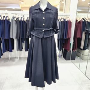 [KL]니퍼스 벨피드 원피스 KMWOPQC050_DG