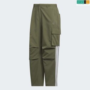 아디다스 현대백화점 [MAN] 루즈 핏 라이트 우븐 카고 포켓 스트레이트 레그 팬츠 KQ6924 인기바지 [현대백화점 쇼핑백 증정]