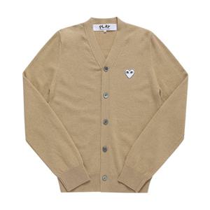꼼데가르송 P1N066 2 PLAY 플레이 화이트 하트 울 남성 가디건