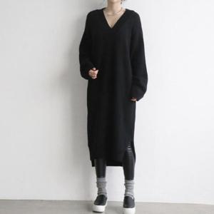 여자 V넥 니트 롱원피스 레이어드 겨울 옆트임 루즈핏