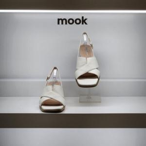 [무크]무크 422521 AQ X자 반도 샌들 CS HTDG5_CA