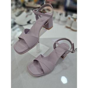 리바디 세이브존08 스퀘어버클샌들슬링백힐 2023RD0481H