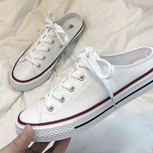 면 혼방 정사이즈 화이트 블랙 2컬러 뮬운동화 블로퍼