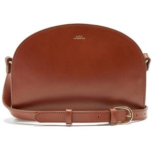 26 SS 아페쎄 Half moon 하프문 스무스 레더 숄더백 브라운 PXADM F61048 CAD
