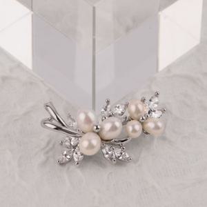 시후주얼리 작은 꽃나무 진주 브로치 CY039C 진주브로치 화이트브로치 브로치선물 스카프브로치 올드머니룩 크림진주브로치 크리스탈브로치 고급브로치