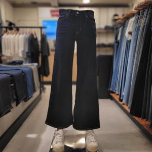 리바이스 여성 318 쉐이핑 와이드 레그진 001PZ-0012