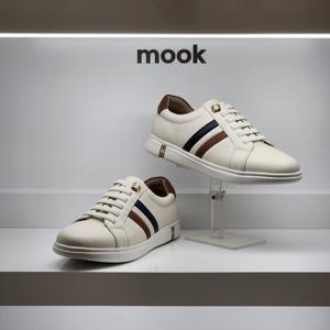 [무크]남성 뉴트럴 톤 삼색 배색 스니커즈 412302 AQ HGZP1SD