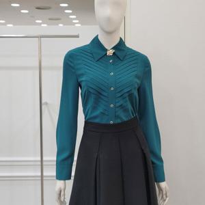 [미니멈]브로치 포인트 카라블라우스(MXDAWB9350 DN)_IC