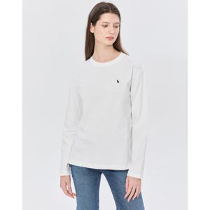 헤지스 여성 24FW 클리어런스스테디셀러면100% 화이트 솔리드 로고 자수 긴소매 티셔츠 WSTS4D114WT