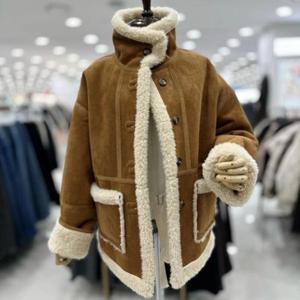 반에이크 HC41 리버시블 하이넥 무스탕 VB5ZHCM301Z