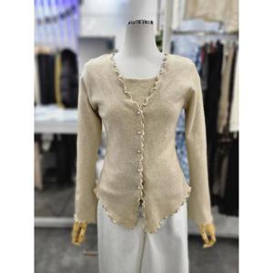 밸리걸 세이브존01 프릴 레이어드 버튼업 니트 탑 617330