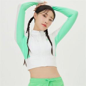 아레나 엑티브 레귤러핏 세미크롭 집업 래쉬가드 A4BL1QR47WHT 402421