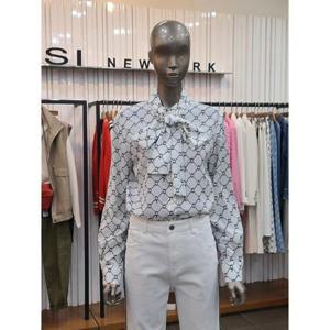 제시뉴욕 세이브존05 체인링 패턴 스카프 블라우스 DE1-SZNSBP0530IVM