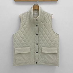 [강물처럼]아이우먼 하이넥다야누빔베스트 SMO799M312 빅사이즈