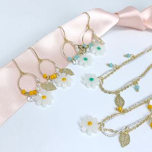 [폭스타일] [귀걸이+팔찌][핸드메이드] 펄 앤 데이지 세트