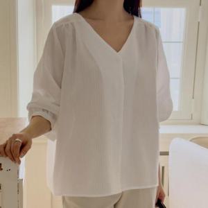 [강물처럼]아이우먼 호프루즈브이블라우스 RDU224M504 빅사이즈