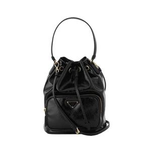 프라다 1BH038 2DNT F0002 나플락 페이턴트 트라이앵글 로고 듀엣 버킷 숄더백