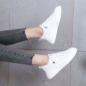 봄겨울 키높이 슈즈 운동화 여자 코디 신발 스포츠룩