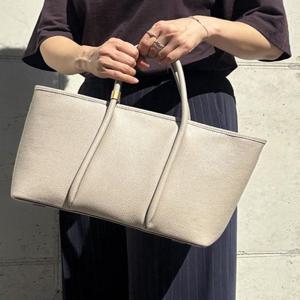 [헤지스] 클래식 베이지 레더 토트겸 숄더백 L[HIBA5F212I1]