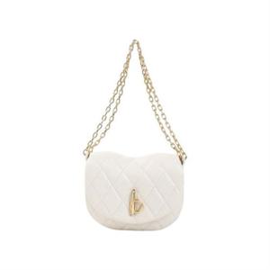 버버리 퀼팅 로킹 홀스 백 8104619