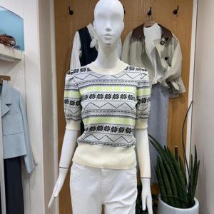 클리지 DP01 노르딕 패턴 포인트 니트 CP3WKT04